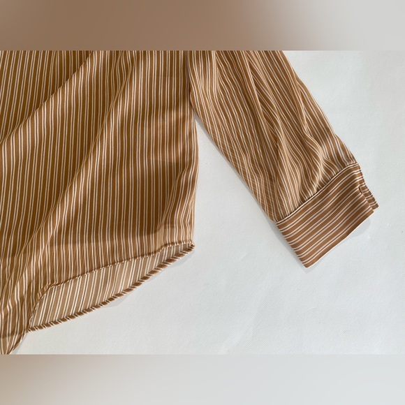 NEW 1X Plus Size Calvin Klein Women's Stripe Point Collar Long Sleeve Tie Front - Picture 5 of 11